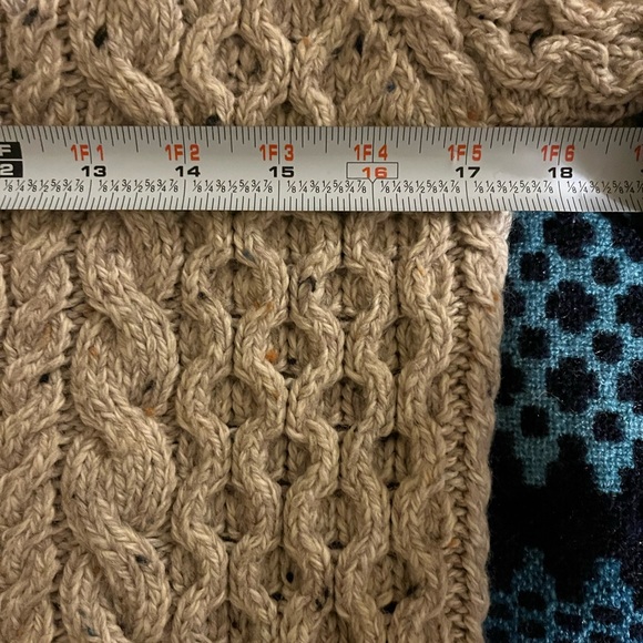 Aran Mor Ireland Hand Knit Cowl Neck Chunky Merino Wool Sweater S/M - Picture 9 of 10